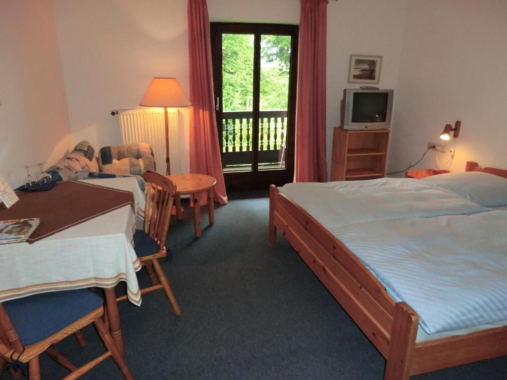 Hotel Garni Rottaler Hof Bad Griesbach  Szoba fotó