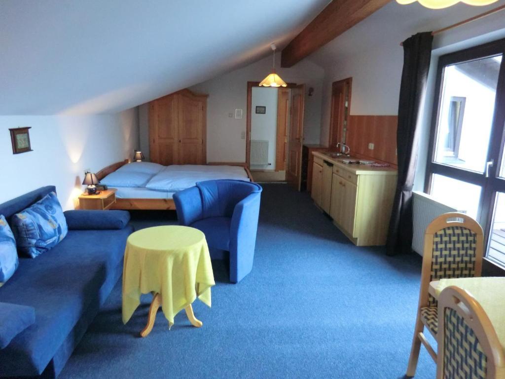 Hotel Garni Rottaler Hof Bad Griesbach  Szoba fotó